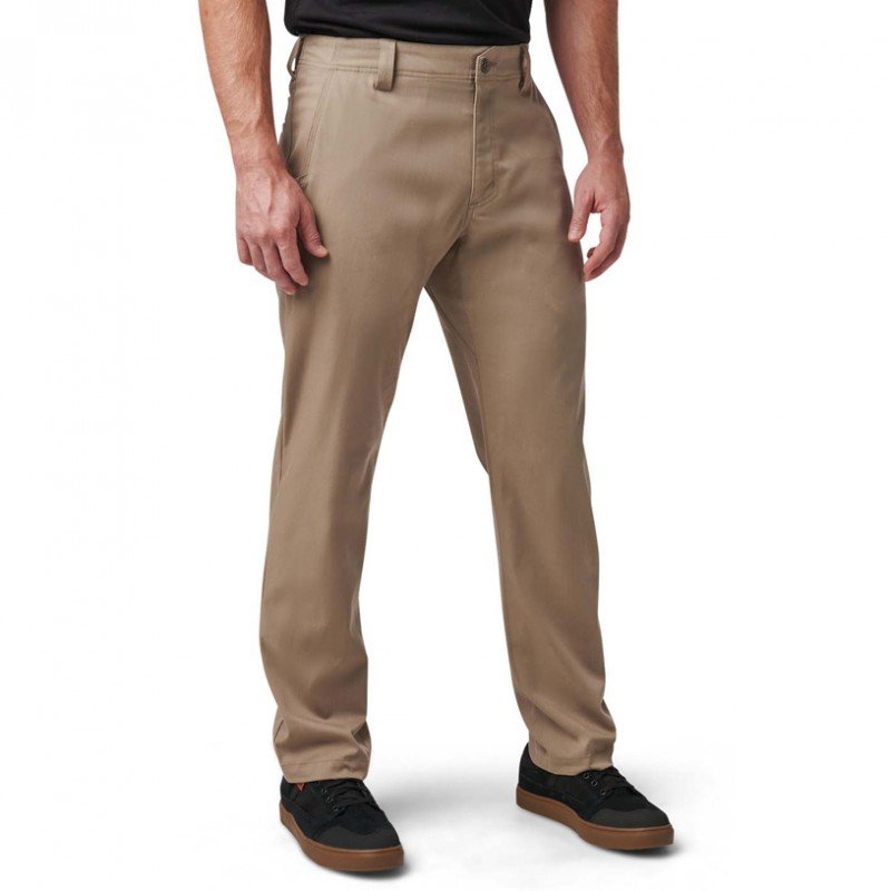 511-74549_PANTALON_EDGE_CHINO_2.0_070_1